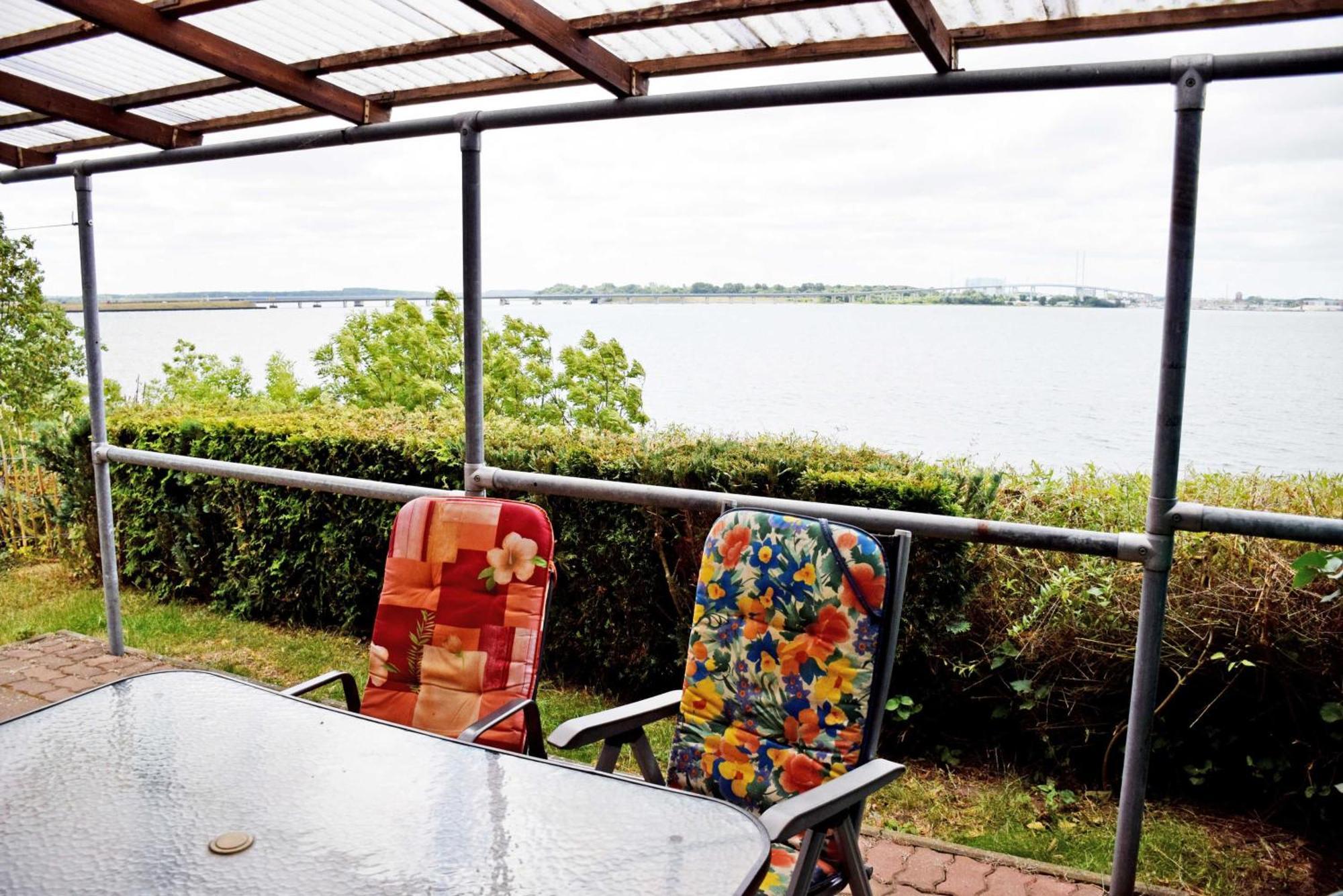Ferienwohnung Mit Garten Und Sundblick Altefähr 外观 照片